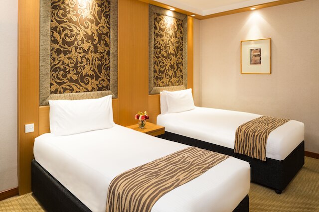 ミレニアム ホテル アンド カンファレンス センター グロスター ロンドン