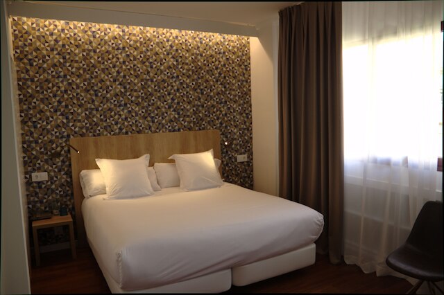 シック & ベーシック ベルベット