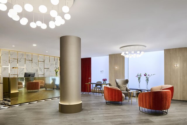 NH マドリッド バルボア