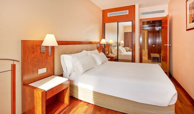 NH バルセロナ エンテンザ