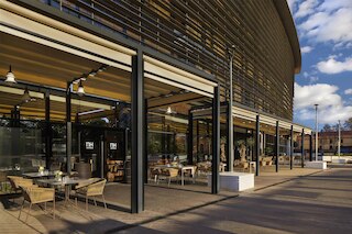 NH セビリア プラザ デ アルマス