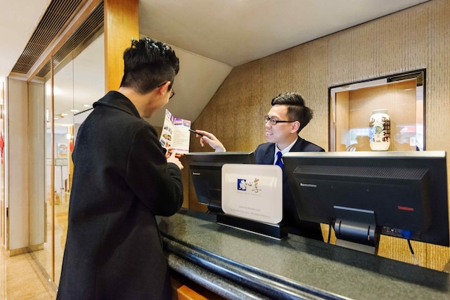 メトロパーク ホテル モンコック