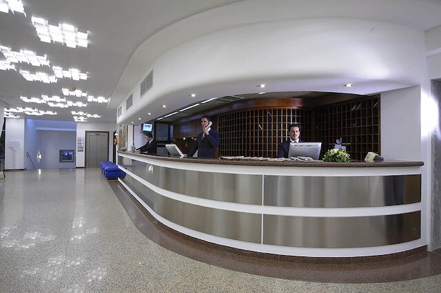 アストリア パレス ホテル