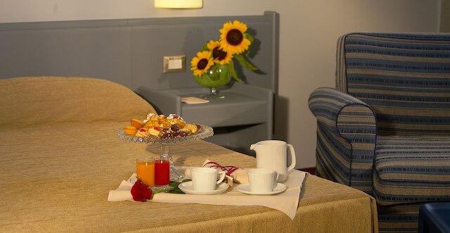 アストリア パレス ホテル