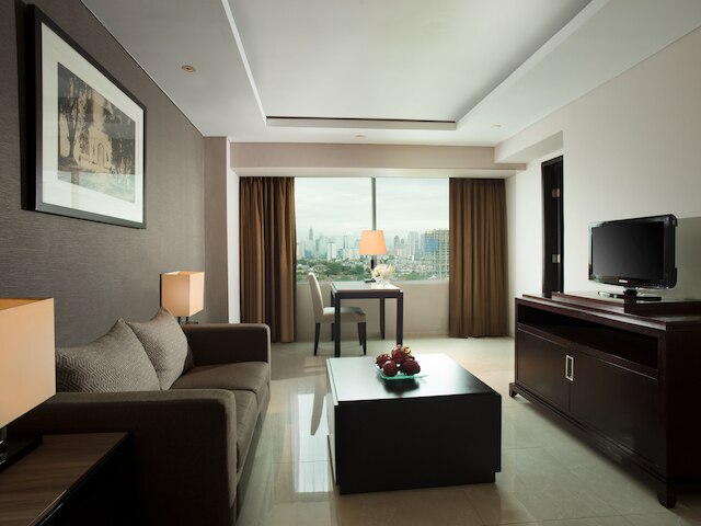 ホテル  サンティカ プレミル スリピ ジャカルタ