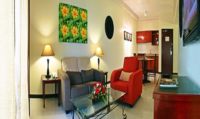 レインボー パラダイス ビーチ リゾート