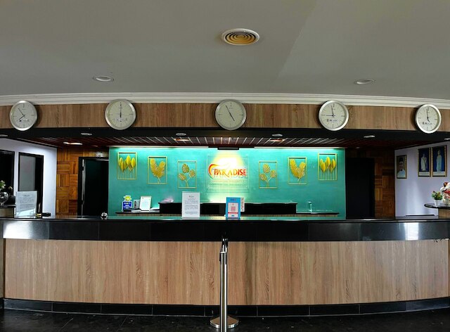 レインボー パラダイス ビーチ リゾート