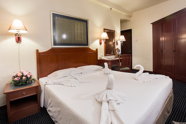 レインボー パラダイス ビーチ リゾート