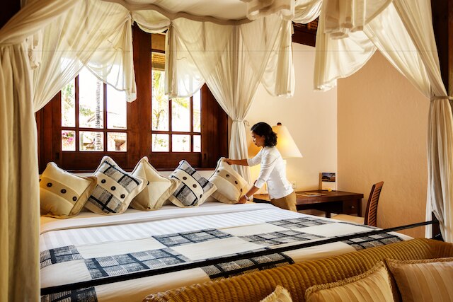 ザ オベロイ ビーチ  リゾート ロンボク