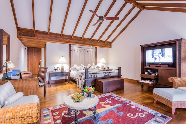 ザ オベロイ ビーチ  リゾート ロンボク