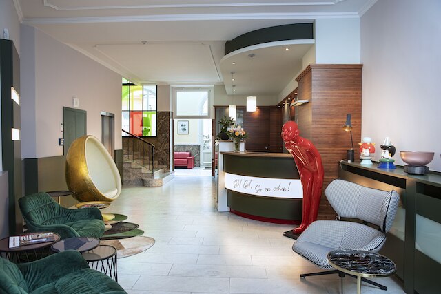 アハト シターンホテル ボン