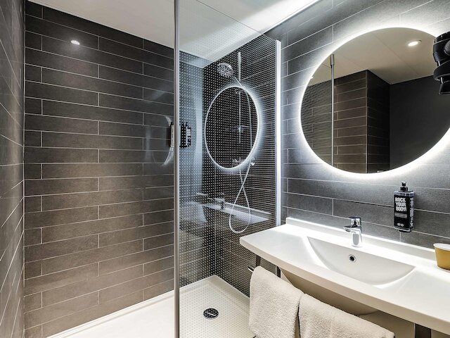 イビス リスボア セントロ サルダーニャ