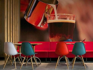 イビス リスボア セントロ サルダーニャ