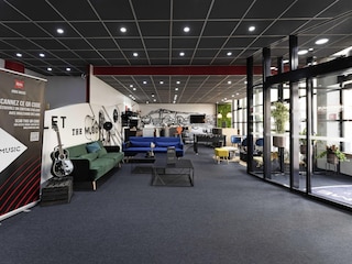 イビス パリ パンタン エグリーズ