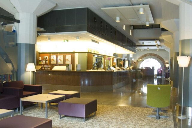 スカンディック グランド マリーナ