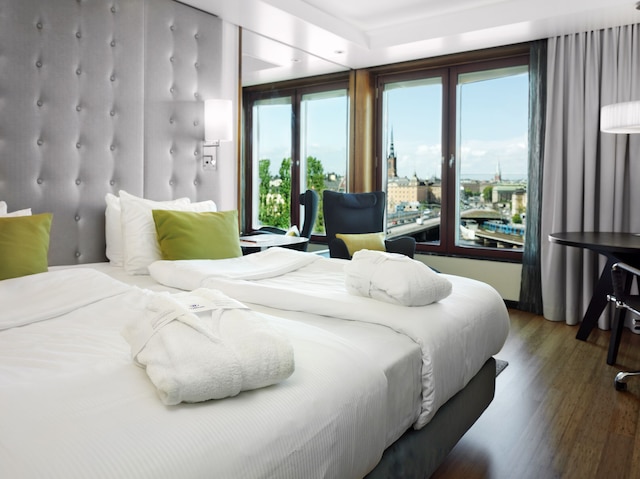 ヒルトン ストックホルム スルッセン