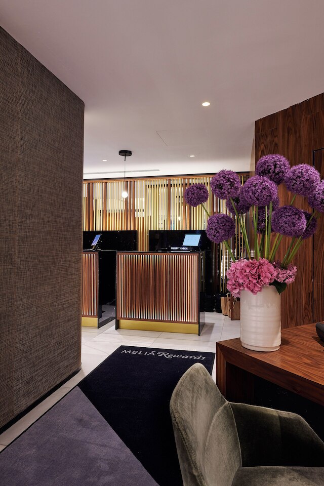 メリア ホワイト ハウス ホテル