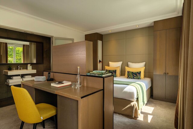 ヴィラ サックス エッフェル