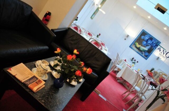 セラノ シティ ホテル ケルン アム ドーム