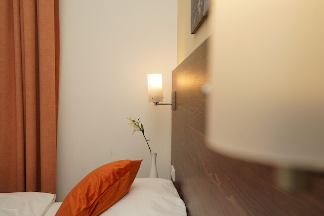 ホテル リトル パリ