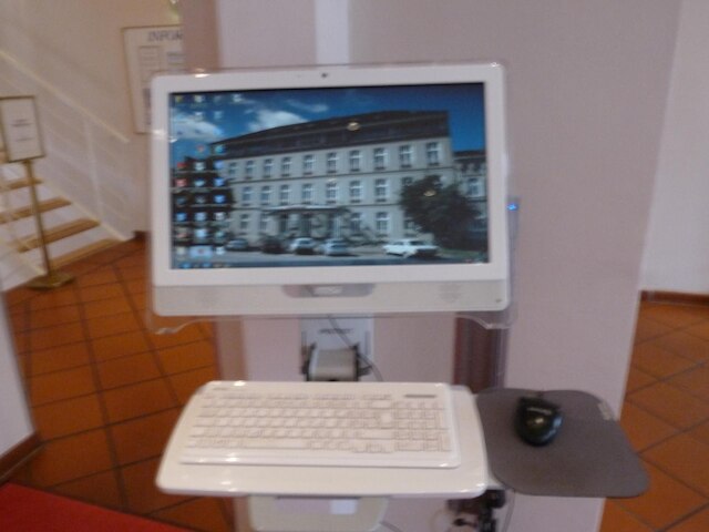 ホテル コモドア