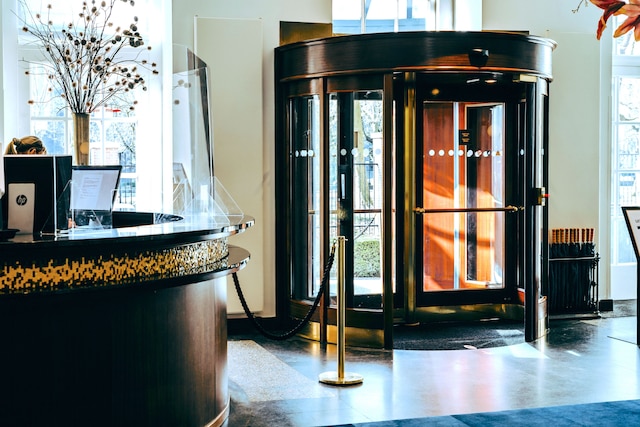 グランド ホテル カレル V