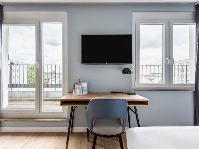 ヌマ デュッセルドルフ アートル