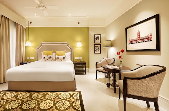 タージ コネマラ