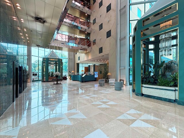 ロイヤル ガーデン ホテル (浏阳皇家花园酒店)