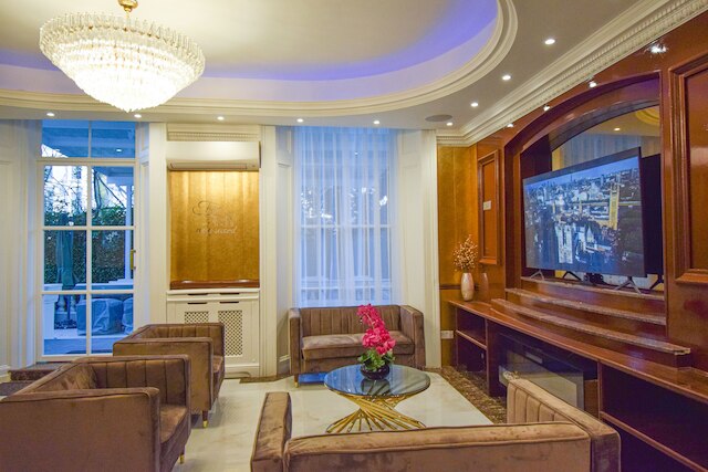 ペンブリッジ パレス ホテル