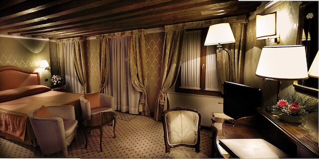 コロンビーナ ホテル