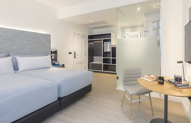 インサイド バイ メリア マドリード グラン ヴア