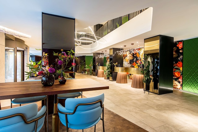 NH コレクション アムステルダム フラワー マーケット