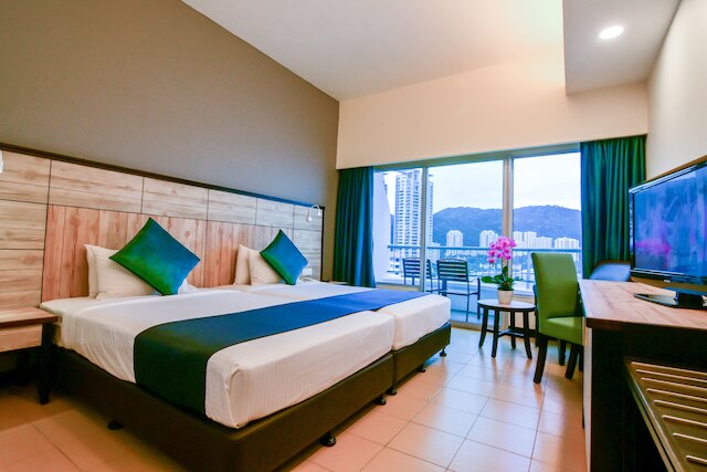 フラミンゴ バイ ザ ビーチ ペナン