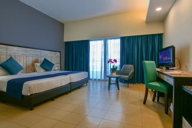 フラミンゴ バイ ザ ビーチ ペナン