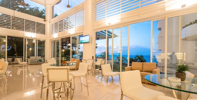 フラミンゴ バイ ザ ビーチ ペナン