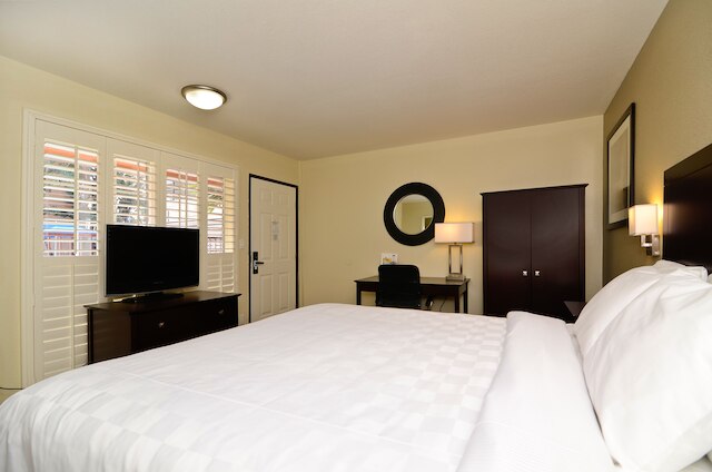 ロードウェイ  イン ロサンゼルス コンベンション センター