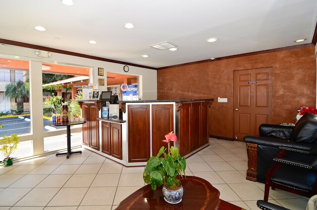 ロードウェイ  イン ロサンゼルス コンベンション センター