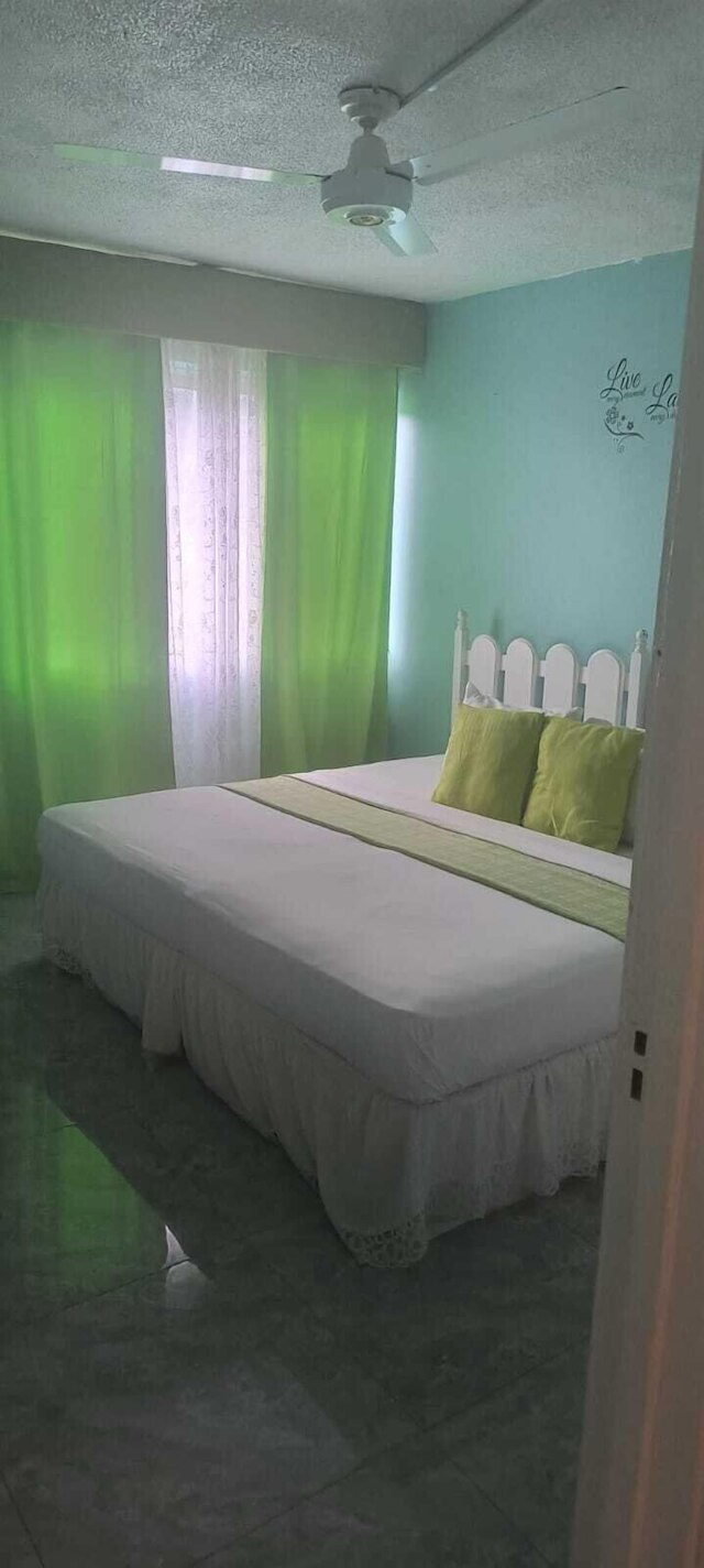 ビーチ サイド コンドズ アット タートル ビーチ タワーズ