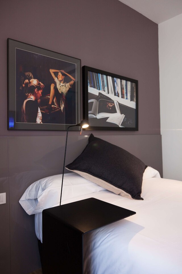 アレクサンドラ バルセロナ ホテル キュリオ コレクション バイ ヒルトン