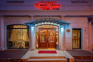 グランド ヤウス ホテル