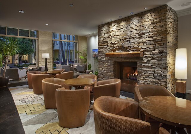 テンペ ミッション パームス アデスティネーション バイ ハイアット ホテル