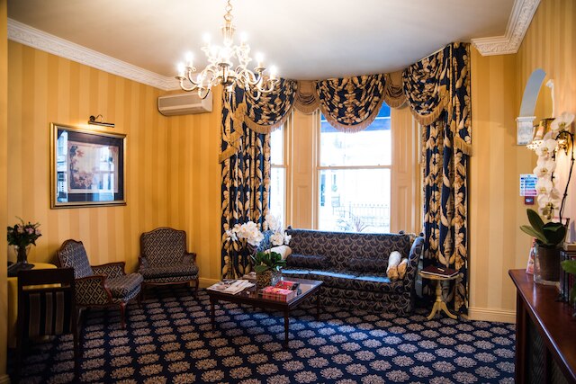 ロンドン ロッジ ホテル