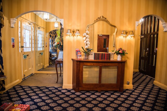 ロンドン ロッジ ホテル