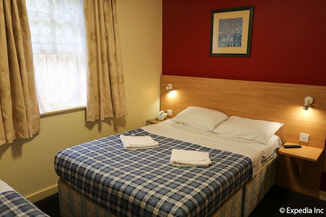 コリアーズ ホテル