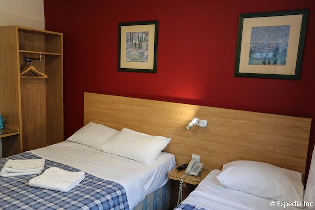 コリアーズ ホテル