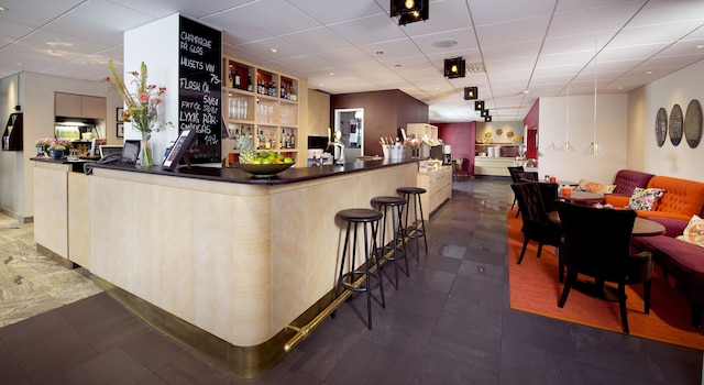 ホーム ホテル ウェリントン - ディナー インクルード