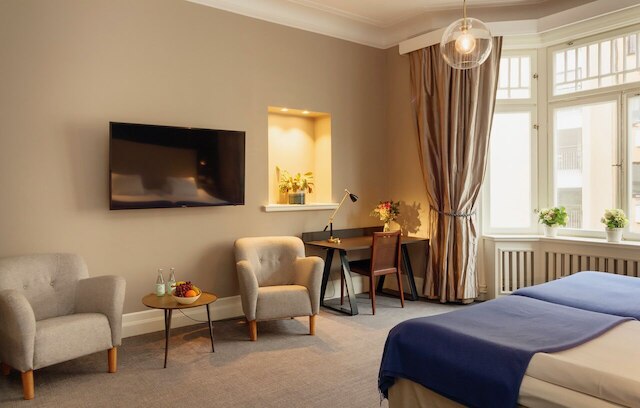 ホームホテル ウェリントン