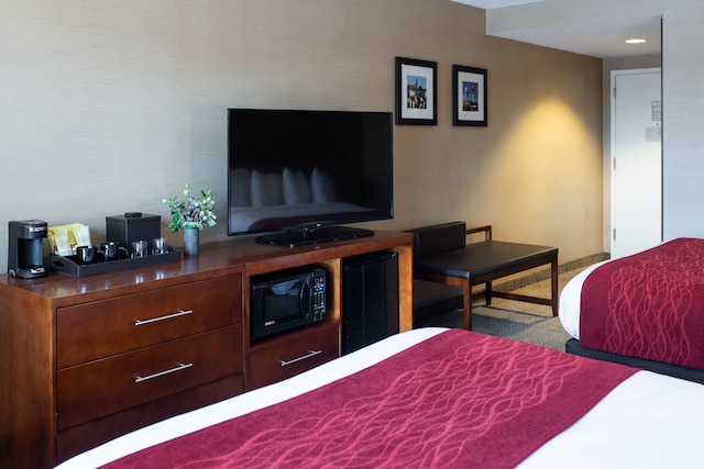 コンフォート イン & スイーツ ローガン インターナショナル エアポート