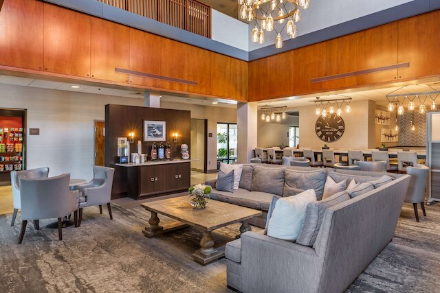 コンフォート イン & スイーツ ローガン インターナショナル エアポート